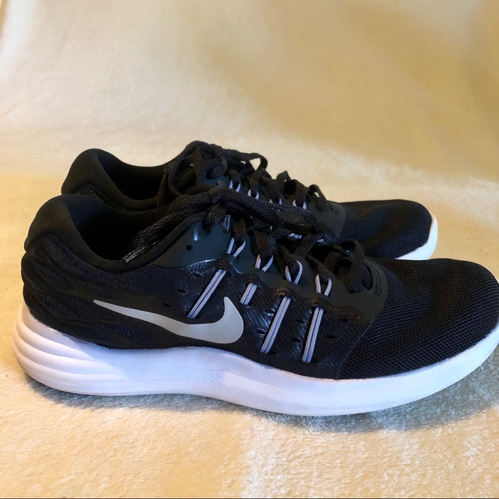 Nike lunarstelos